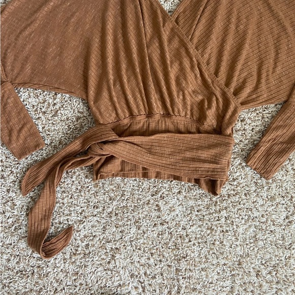Free People East Coast Moroccan Spice Draped Dolman Sleeve Wrap Top - Picture 5 of 10